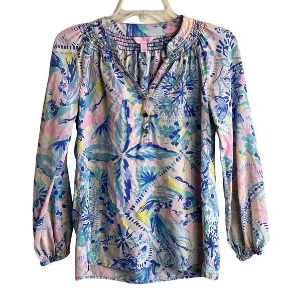 Lilly Pulitzer Tops - Lilly Pulitzer Women XS Elsa Silk Tunic Blouse Dancing on the Deck rainbow color